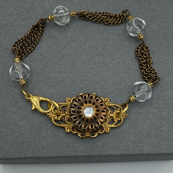 Bridgerton Inspired Jewelry Victorian necklace Earrings Bracelet Set - Picture 8 of 16